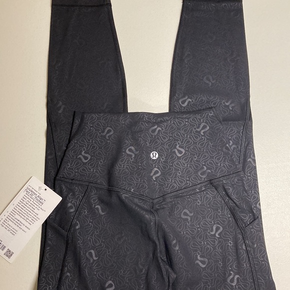 🔥 Lululemon Align Pockets 25” (7/8) Black 4 - Picture 8 of 11